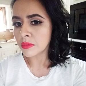 Meet your Posher, Lucy